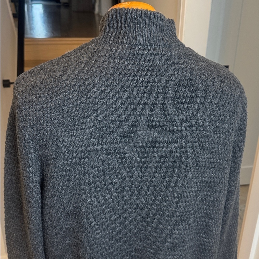 Mark Law Sherpa-Lined Zip Sweater – Size XL – Grey Knit - Picture 4 of 9